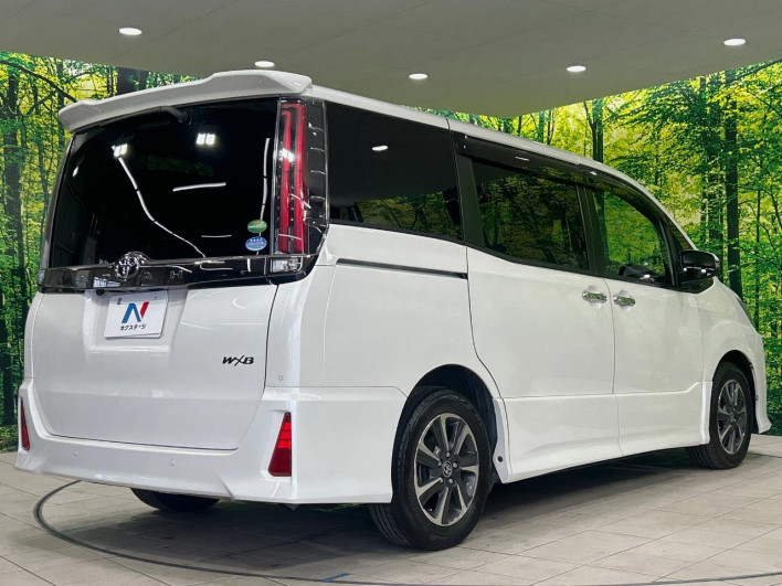 2020 Toyota Noah DBA-ZRR80W (UW-6a17b344579d1)[15]