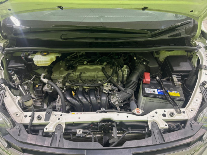 2020 Toyota Noah DBA-ZRR80W (UW-6a17b344579d1)[4]