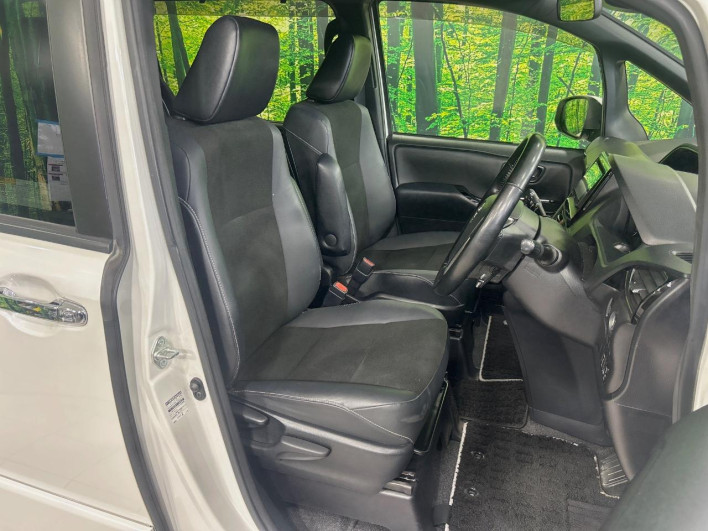 2020 Toyota Noah DBA-ZRR80W (UW-6a17b344579d1)[19]