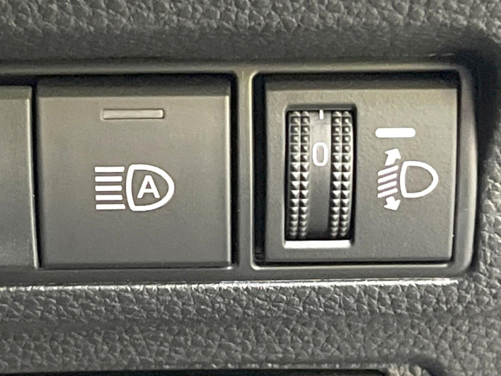 2024 Toyota Corolla Cross 6AA-ZVG13 (UW-6a17b34d40e38)[25]