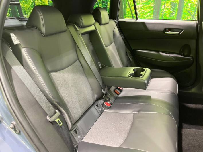 2025 Toyota Corolla Cross 6AA-ZVG13 (UW-6a17b34e1f042)[9]
