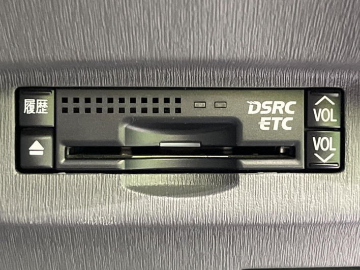 2011 Toyota Prius DAA-ZVW30 (UW-6a17b3512a7e5)[14]