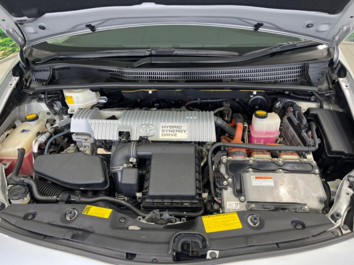 2011 Toyota Prius DAA-ZVW30 (UW-6a17b3512a7e5)[6]