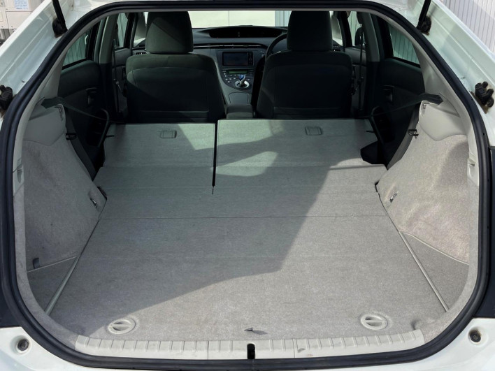 2011 Toyota Prius DAA-ZVW30 (UW-6a17b352933b7)[24]