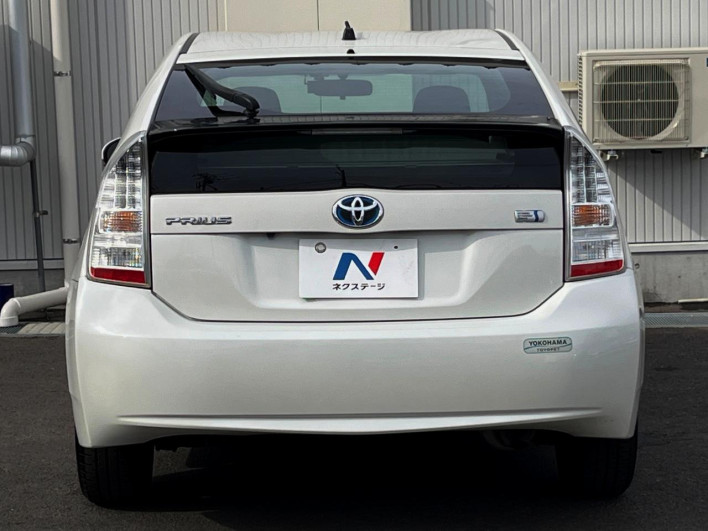 2011 Toyota Prius DAA-ZVW30 (UW-6a17b352933b7)[22]