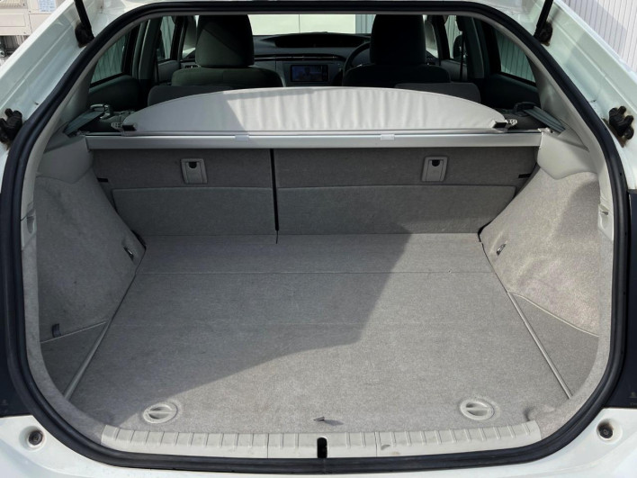 2011 Toyota Prius DAA-ZVW30 (UW-6a17b352933b7)[23]