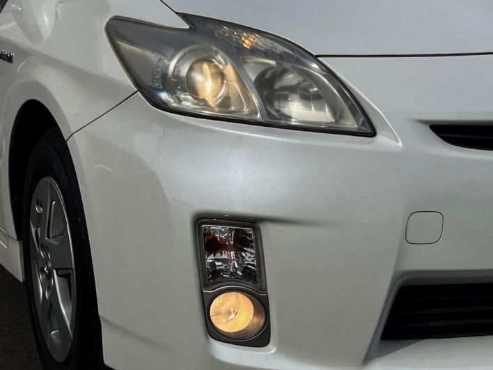 2011 Toyota Prius DAA-ZVW30 (UW-6a17b352933b7)[17]