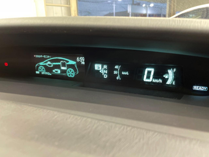 2011 Toyota Prius DAA-ZVW30 (UW-6a17b352ce52b)[18]