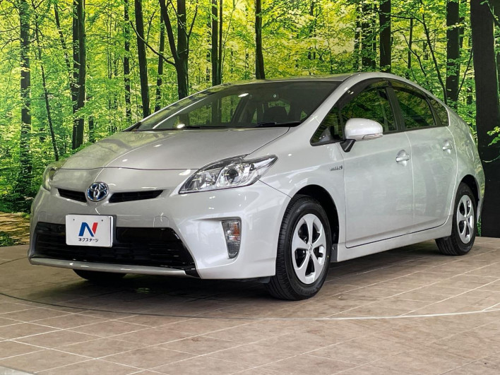 2012 Toyota Prius DAA-ZVW30 (UW-6a17b3542b3f8)[12]