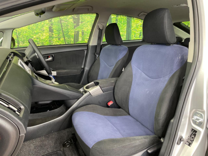 2012 Toyota Prius DAA-ZVW30 (UW-6a17b3542b3f8)[10]