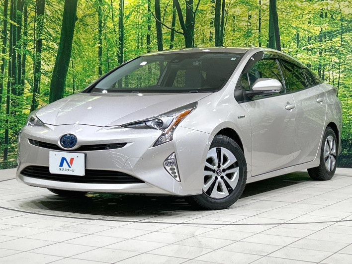 2016 Toyota Prius DAA-ZVW51 (UW-6a17b35a4fd75)[0]