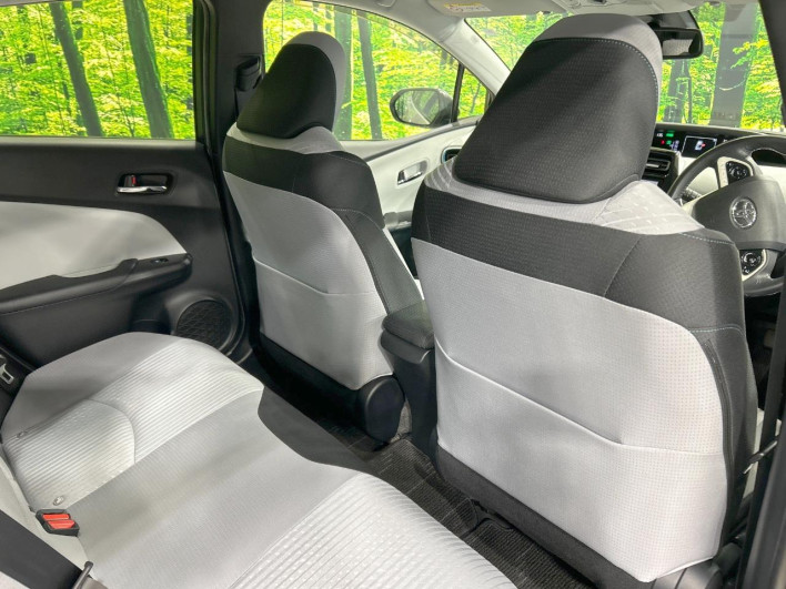 2016 Toyota Prius DAA-ZVW51 (UW-6a17b35a4fd75)[23]