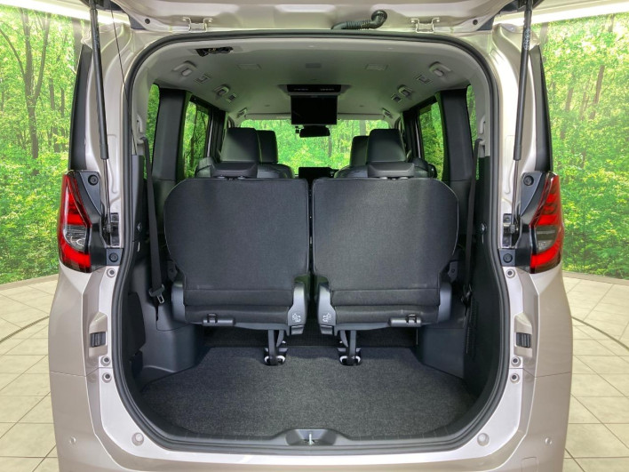 2023 Toyota Noah 6AA-ZWR90W (UW-6a17b36665659)[15]