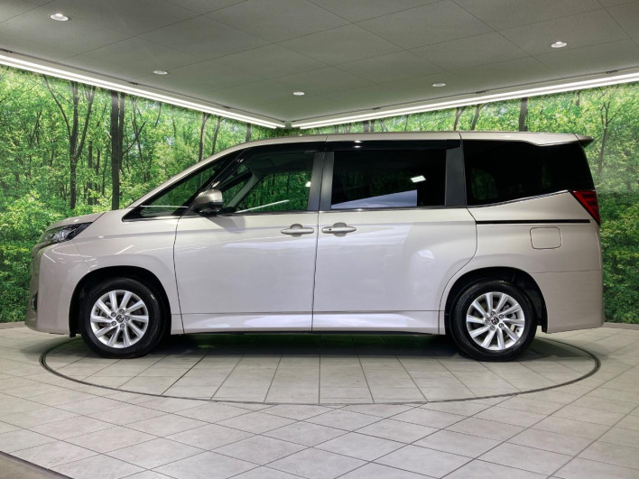 2023 Toyota Noah 6AA-ZWR90W (UW-6a17b36665659)[23]