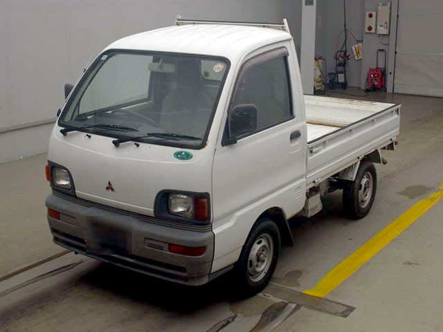 1997 Mitsubishi Minicab Truck U41T (UW-6a17f6975ef57)[3]