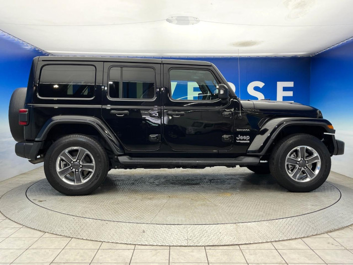 2021 Chrysler Jeep Wrangler Unlimited ABA-JL20L (UW-6a1902edb0ece)[17]
