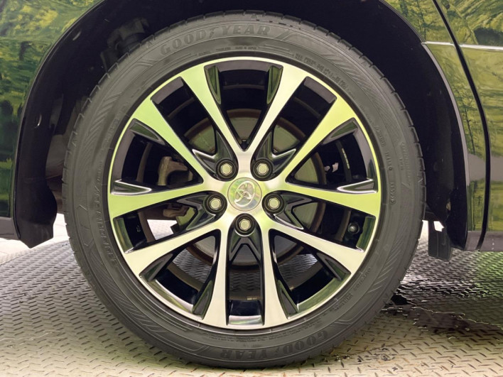 2013 Toyota Estima DBA-ACR50W (UW-6a19030928013)[25]