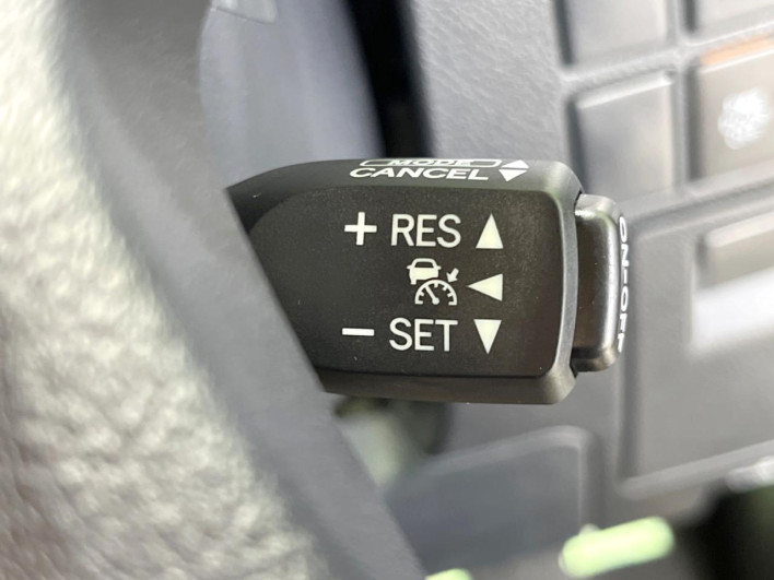 2017 Toyota Vellfire DBA-AGH30W (UW-6a19030c04a3e)[27]