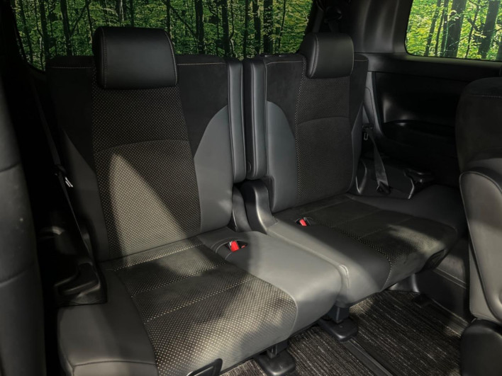 2020 Toyota Vellfire 3BA-AGH30W (UW-6a1903168ca1a)[18]