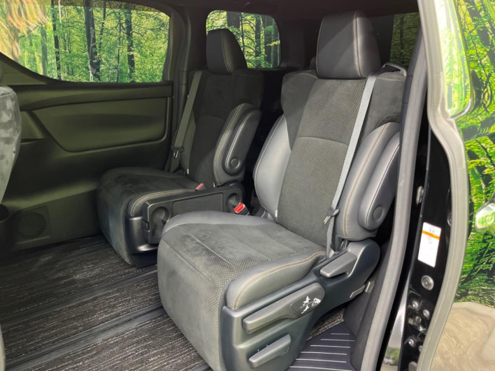 2020 Toyota Vellfire 3BA-AGH30W (UW-6a1903168ca1a)[13]