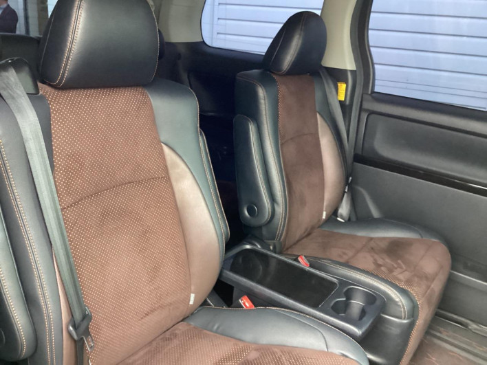 2014 Toyota Alphard DBA-ANH20W (UW-6a19031dd8ac9)[18]