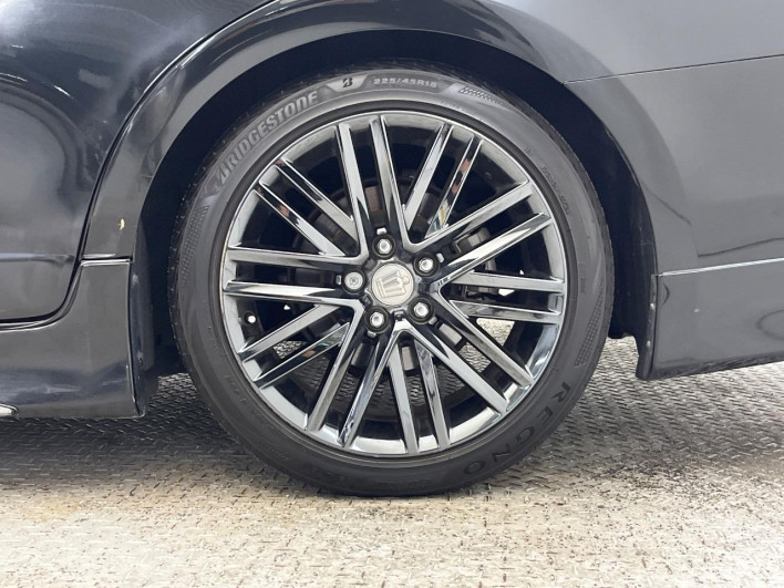 2016 Toyota Crown DBA-ARS210 (UW-6a19031ed60e8)[9]