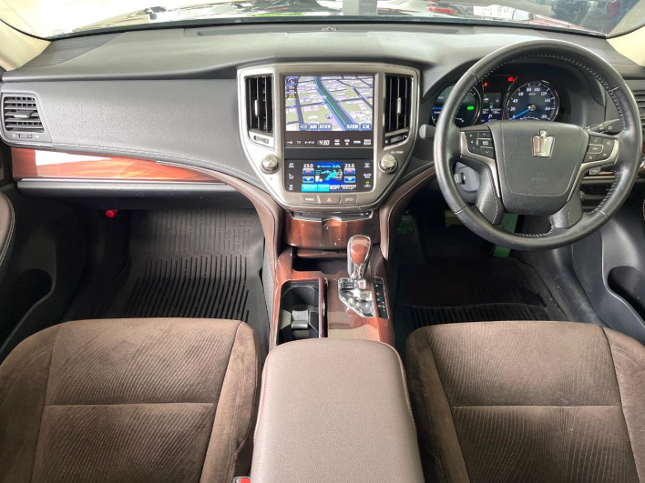 2015 Toyota Crown Hybrid DAA-AWS210 (UW-6a190321ecbed)[28]