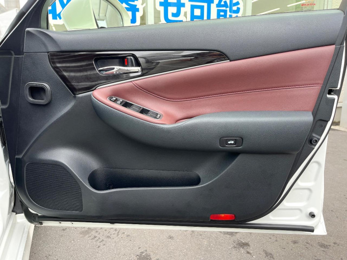 2015 Toyota Crown Hybrid DAA-AWS210 (UW-6a19032213026)[28]