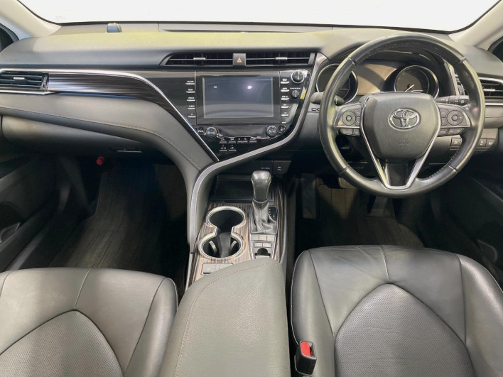 2018 Toyota Camry DAA-AXVH70 (UW-6a19032e57e5d)[22]