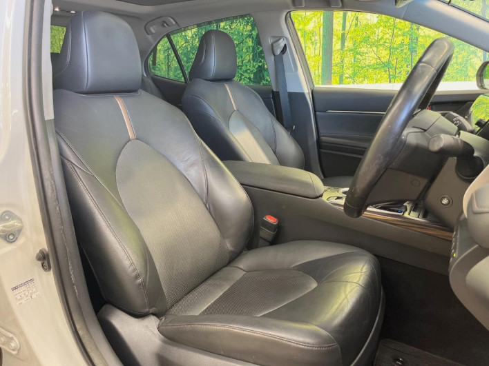 2018 Toyota Camry DAA-AXVH70 (UW-6a19032e57e5d)[8]