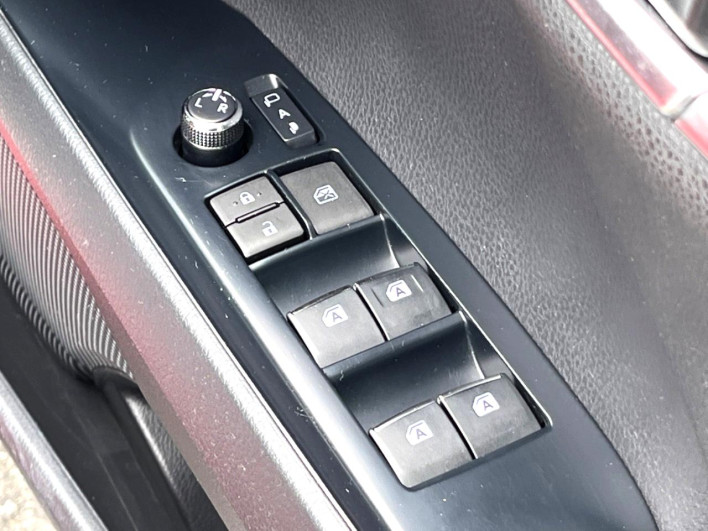 2020 Toyota Camry DAA-AXVH70 (UW-6a19032e9417a)[9]