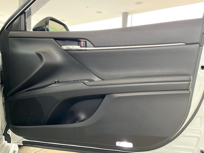 2020 Toyota Camry 6AA-AXVH75 (UW-6a19032f16d8c)[28]