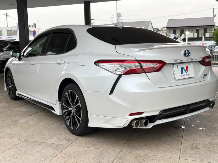 2020 Toyota Camry 6AA-AXVH75 (UW-6a19032f16d8c)[14]