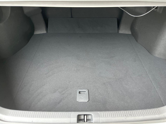 2020 Toyota Camry 6AA-AXVH75 (UW-6a19032f16d8c)[4]