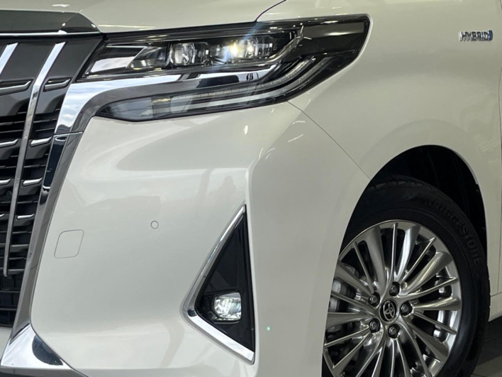 2019 Toyota Alphard Hybrid DAA-AYH30W (UW-6a19033109a7d)[21]