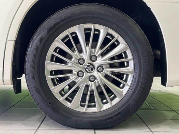 2019 Toyota Alphard Hybrid DAA-AYH30W (UW-6a19033109a7d)[11]