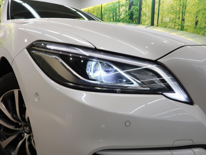 2019 Toyota Crown Hybrid 6AA-AZSH21 (UW-6a1903371afa9)[19]