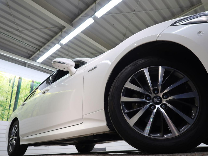2019 Toyota Crown Hybrid 6AA-AZSH21 (UW-6a1903371afa9)[21]