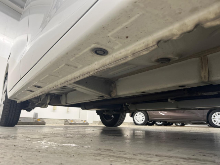 2015 Mitsubishi eK Space DBA-B11A (UW-6a19033bd4b26)[13]