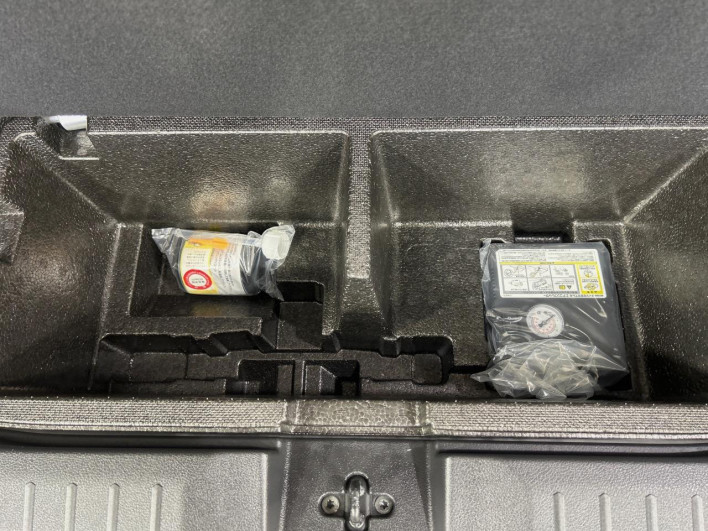 2021 Mitsubishi eK Cross Space 4AA-B35A (UW-6a19034774b5d)[20]