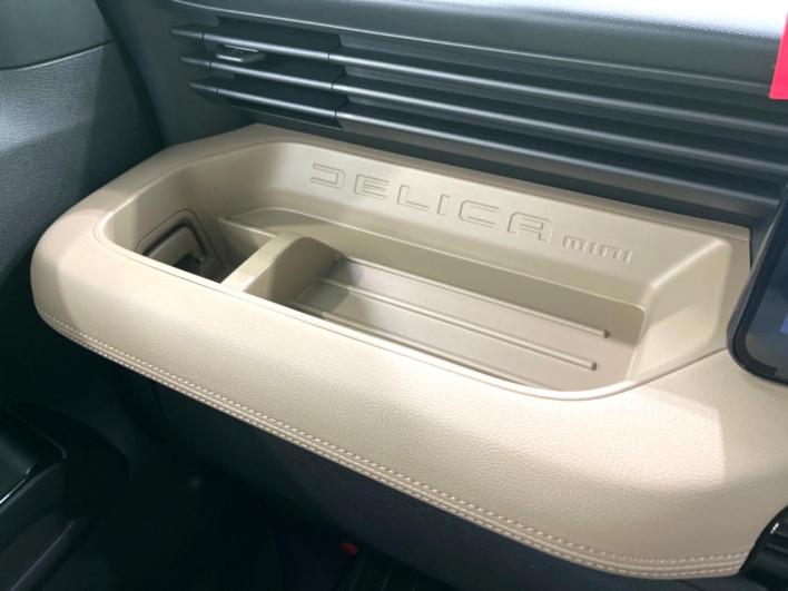2025 Mitsubishi Delica Mini 4BA-BA2A (UW-6a1903564a4ef)[22]