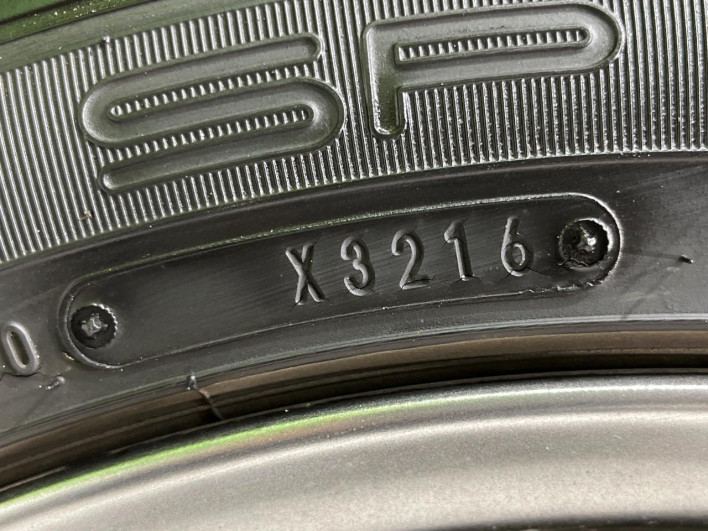 2016 Mazda Axela Sports LDA-BM2AS (UW-6a19035684897)[16]
