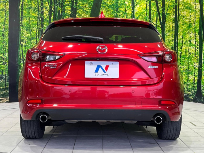 2016 Mazda Axela Sports LDA-BM2AS (UW-6a19035684897)[27]