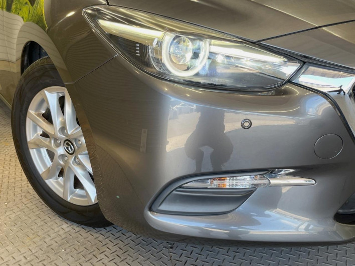 2017 Mazda Axela DBA-BM5FP (UW-6a190356e663e)[5]