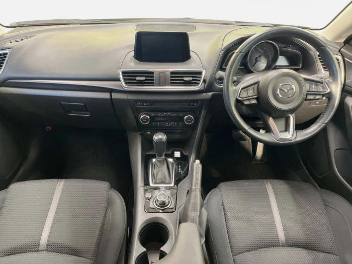 2017 Mazda Axela DBA-BM5FP (UW-6a190356e663e)[22]