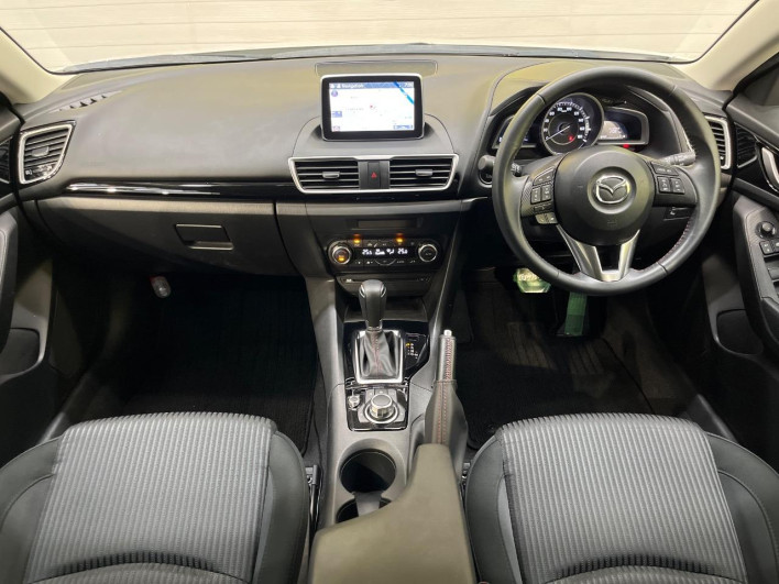 2016 Mazda Axela Sports DBA-BM5FS (UW-6a190357454e9)[22]