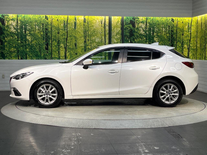 2016 Mazda Axela Sports DBA-BM5FS (UW-6a190357454e9)[8]