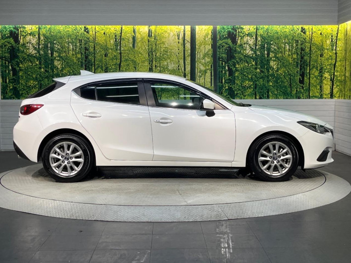 2016 Mazda Axela Sports DBA-BM5FS (UW-6a190357454e9)[25]