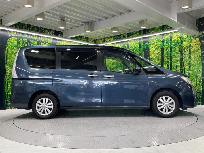 2011 Nissan Serena DBA-C26 (UW-6a19035b876cf)[16]