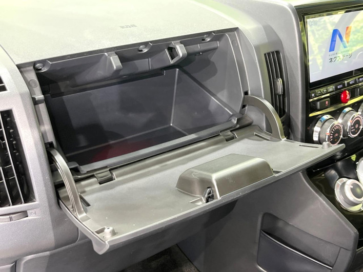 2018 Mitsubishi Delica D:5 LDA-CV1W (UW-6a19035d746b6)[26]
